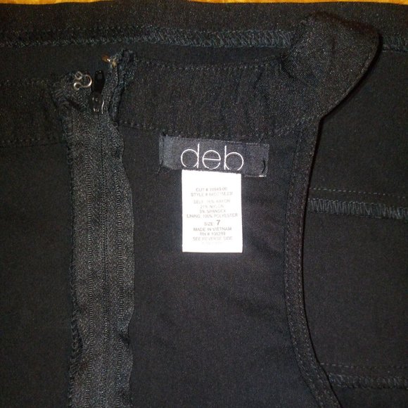 Sleeveless Bodycon Dress with High Cage Neckline and Sweetheart Bodice S… - Picture 7 of 16